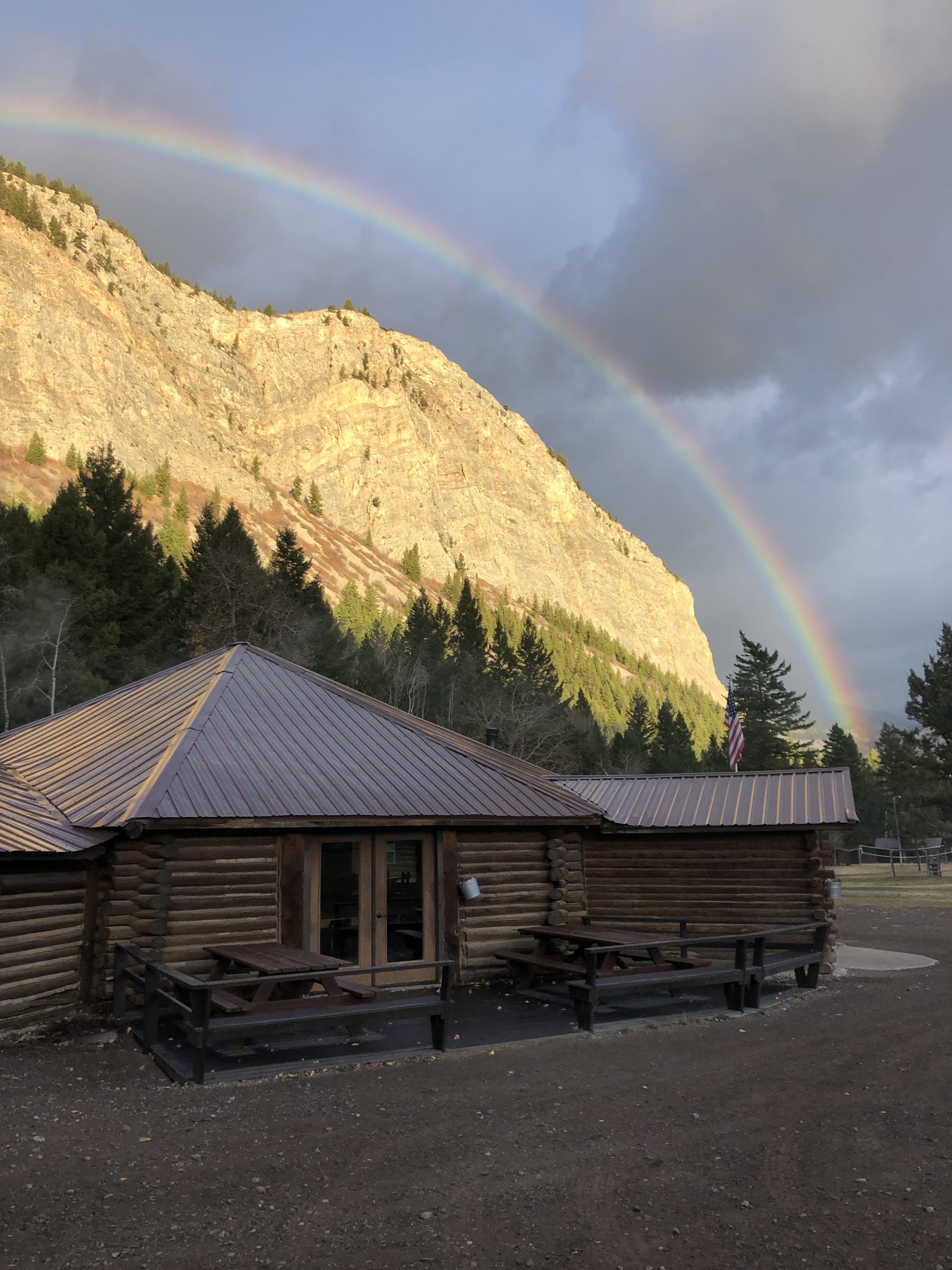 Montana Vacation – Sun Canyon Lodge – Montana Lodge & Outfitting